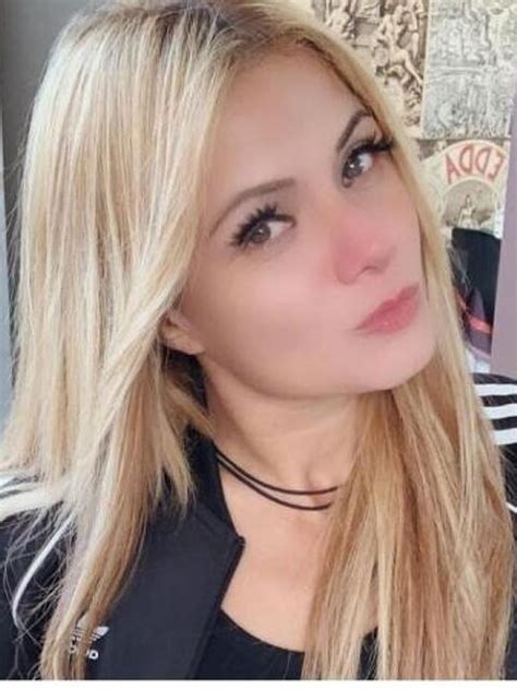 bakeca incontri oleggio|Escort Oleggio, Annunci Donna Cerca Uomo